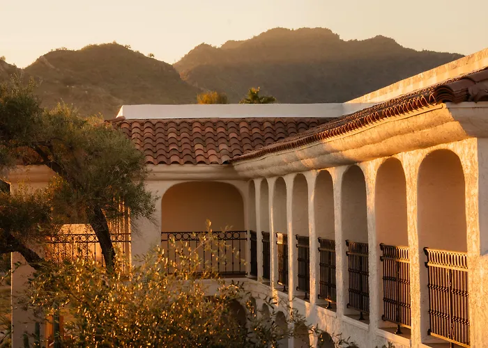 Scottsdale Plaza Resort
