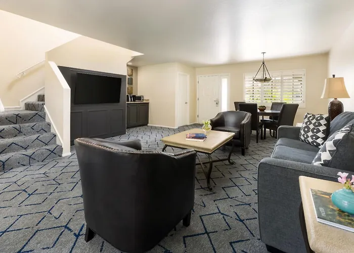 Resort Scottsdale Plaza Resort 4*