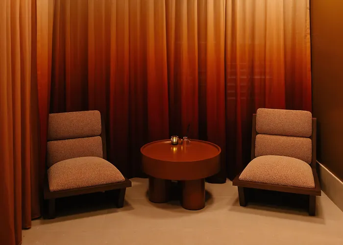 Scottsdale Plaza Resort
